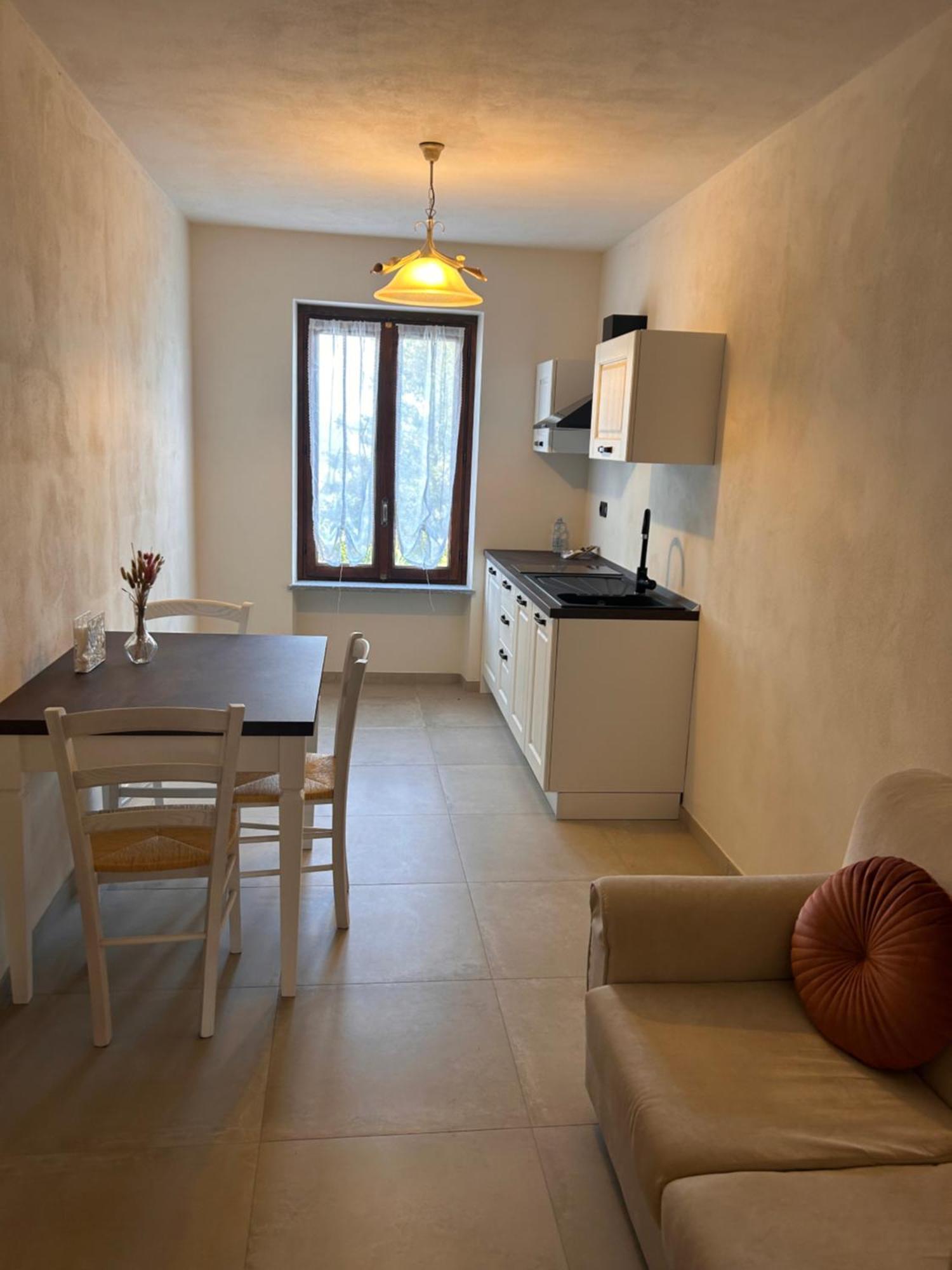 Tenuta Agricola La Cava- Cantina E Agriturismo San Damiano dʼAsti Eksteriør billede