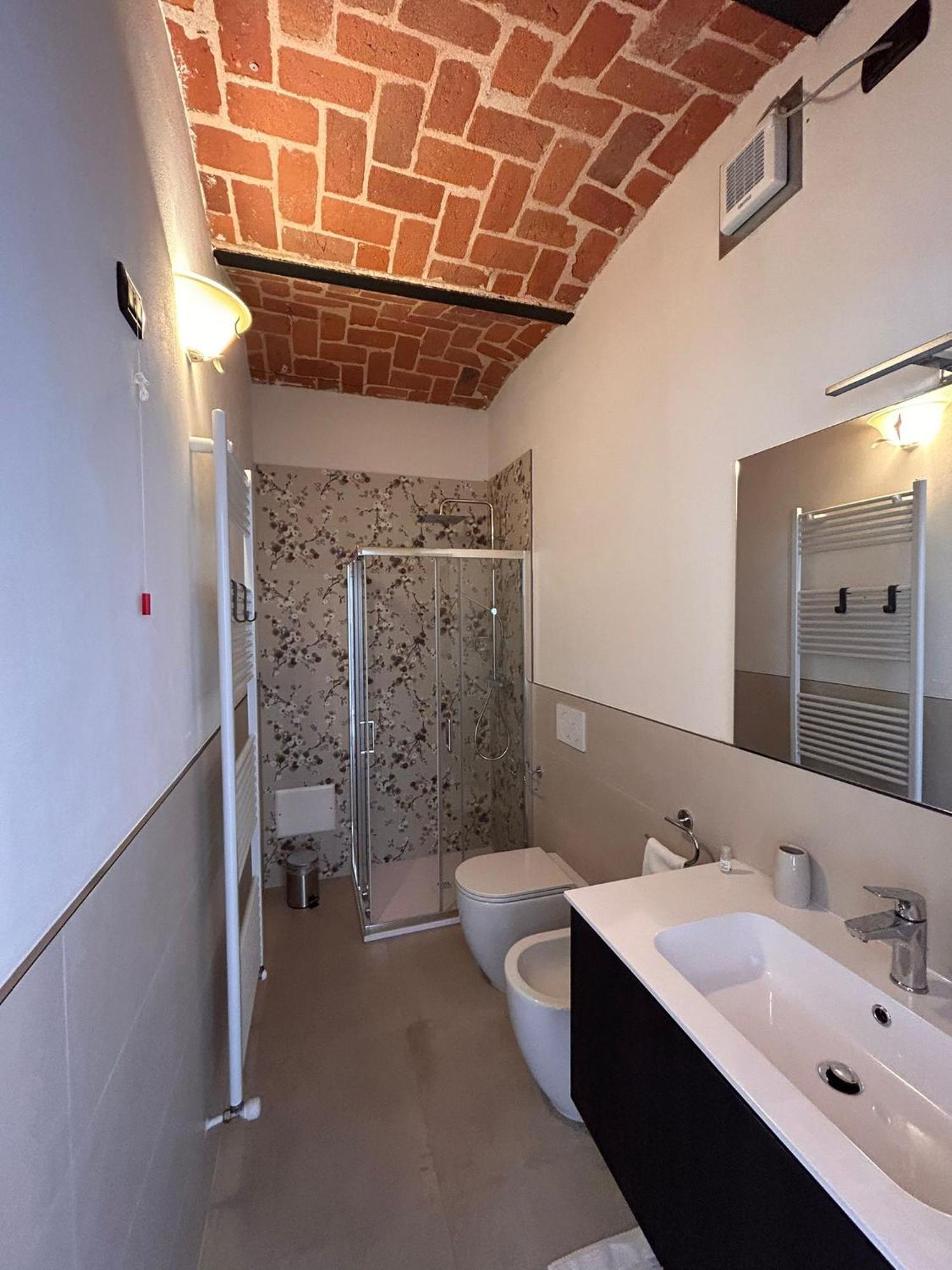 Tenuta Agricola La Cava- Cantina E Agriturismo San Damiano dʼAsti Eksteriør billede
