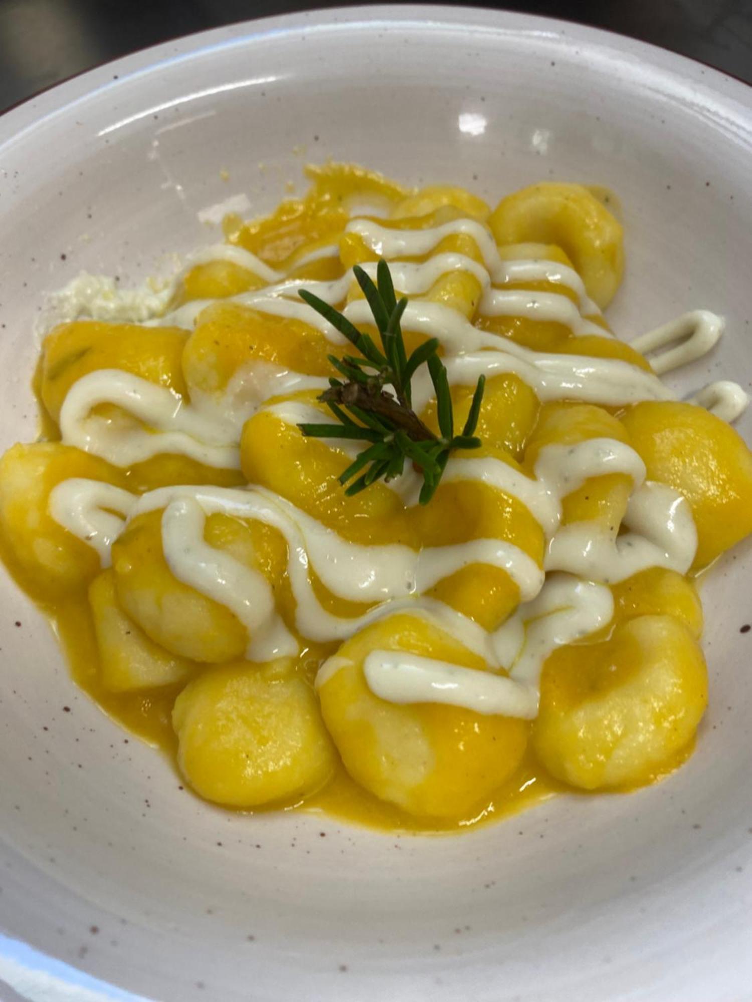 Tenuta Agricola La Cava- Cantina E Agriturismo San Damiano dʼAsti Eksteriør billede